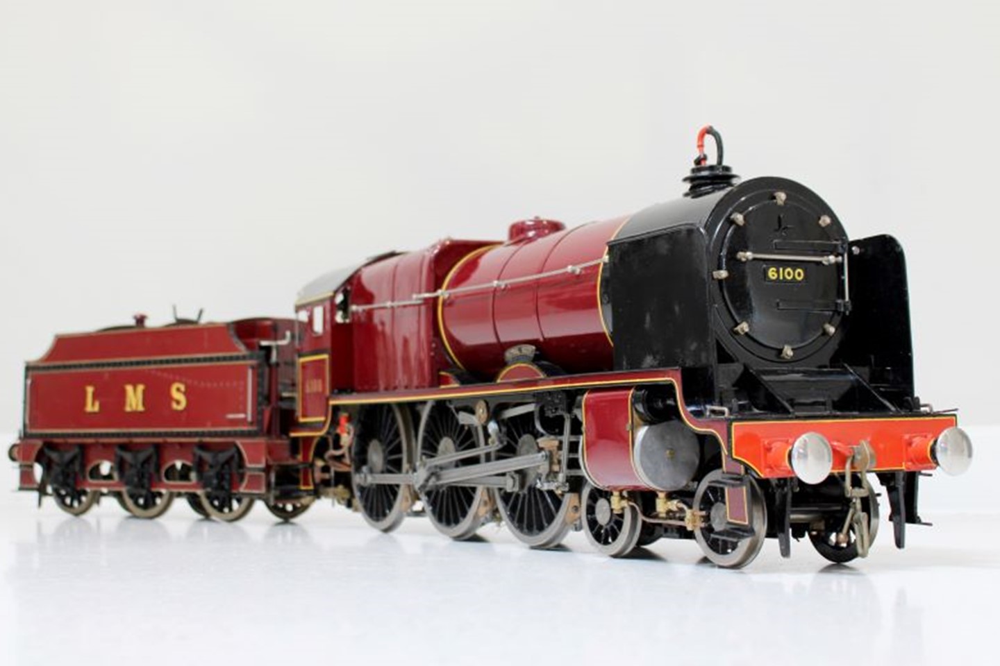 Model Locomotive (4) (002)