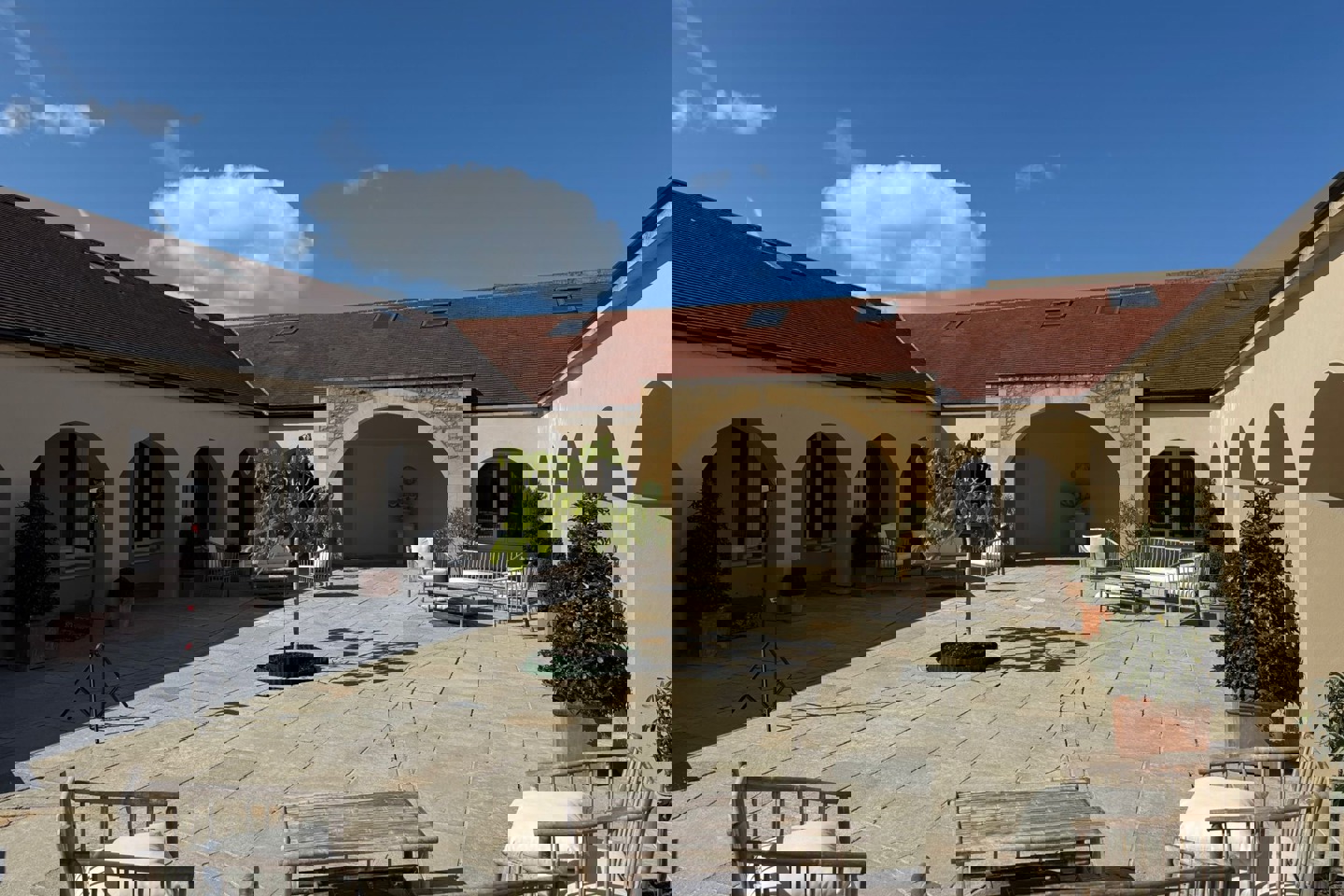 52F713bb 0Ba2 4E67 9C2d 4D856c251482