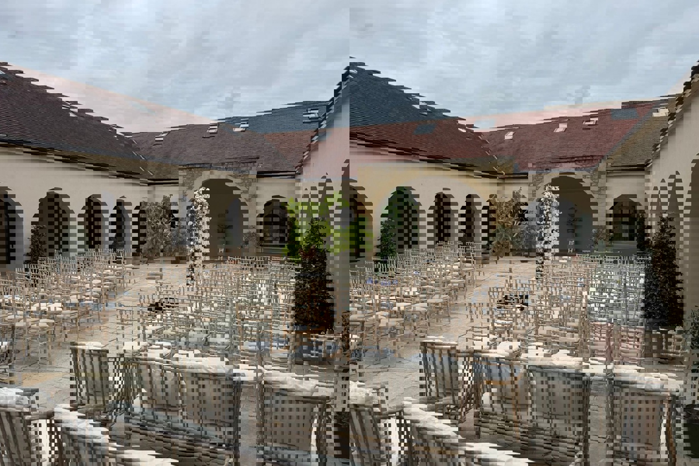 135841D1 4Cd4 4Beb 8896 8Daaa7bd3e35