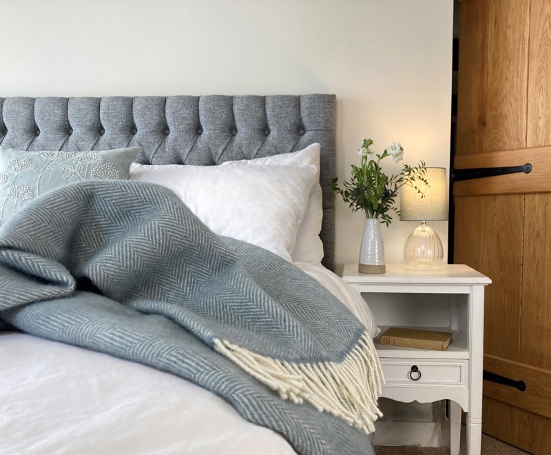 Lawrence And Barnes 5