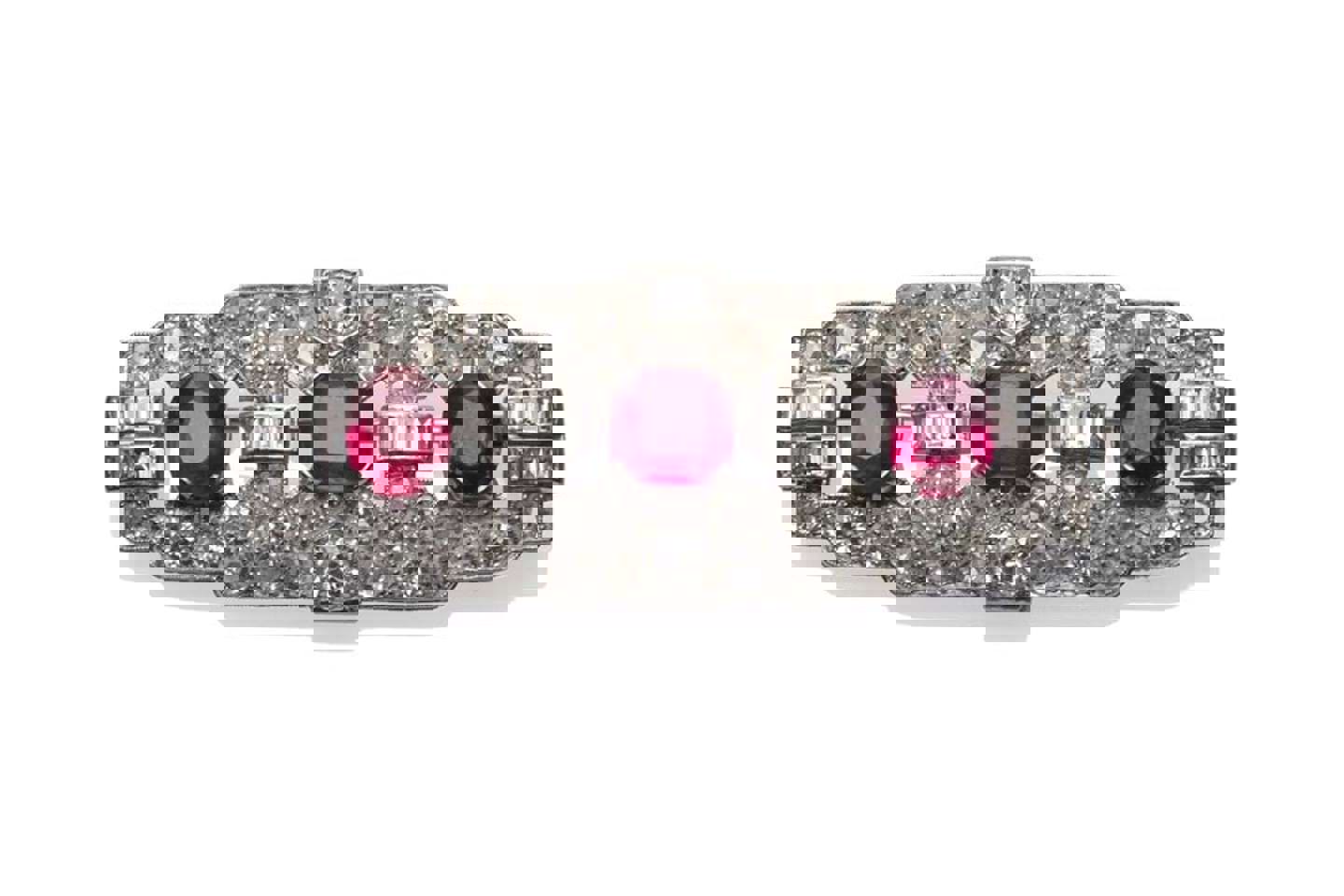 Ruby And Diamond Brooch Sold For £11,000